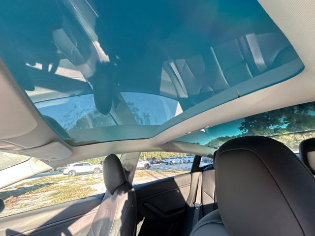 Used 2018 Tesla Model 3 Mid Range RWD image 13