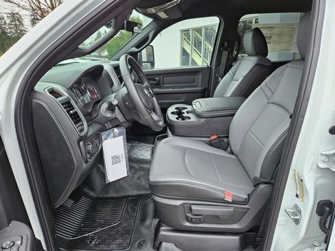 New 2026 RAM 5500 Tradesman AWD/4WD image 22