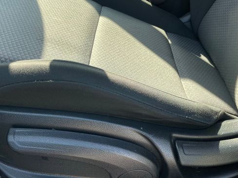 Used 2024 Kia Soul LX w/ Option Group 015 FWD image 21