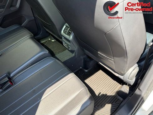 Used 2022 Volkswagen Tiguan SE R-Line FWD image 27
