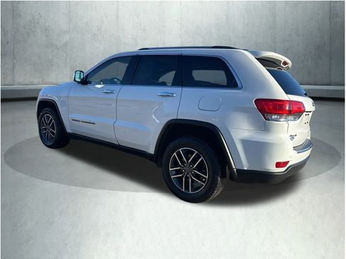 Used 2019 Jeep Grand Cherokee Limited image 10