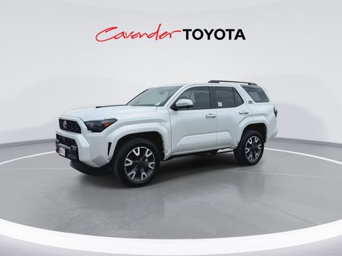 Certified 2026 Toyota 4Runner TRD Sport Premium AWD/4WD image 4