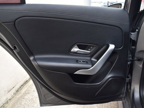 Used 2019 Mercedes-Benz A 220 image 25