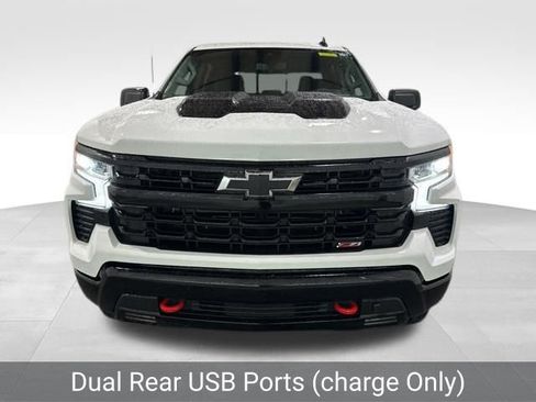 Used 2026 Chevrolet Silverado 1500 LT Trail Boss w/ Convenience Package II image 10