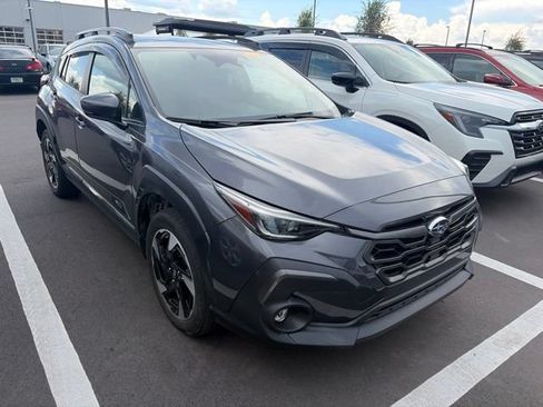 Used 2024 Subaru Crosstrek 2.5i Limited w/ Crosstrek Mirror Package AWD/4WD image 2