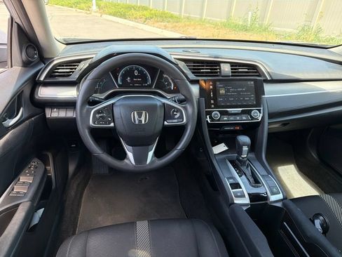 Used 2018 Honda Civic EX image 13