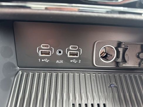 New 2026 Jeep Grand Cherokee L 4WD image 23