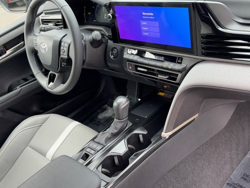 Certified 2025 Toyota Camry SE image 11