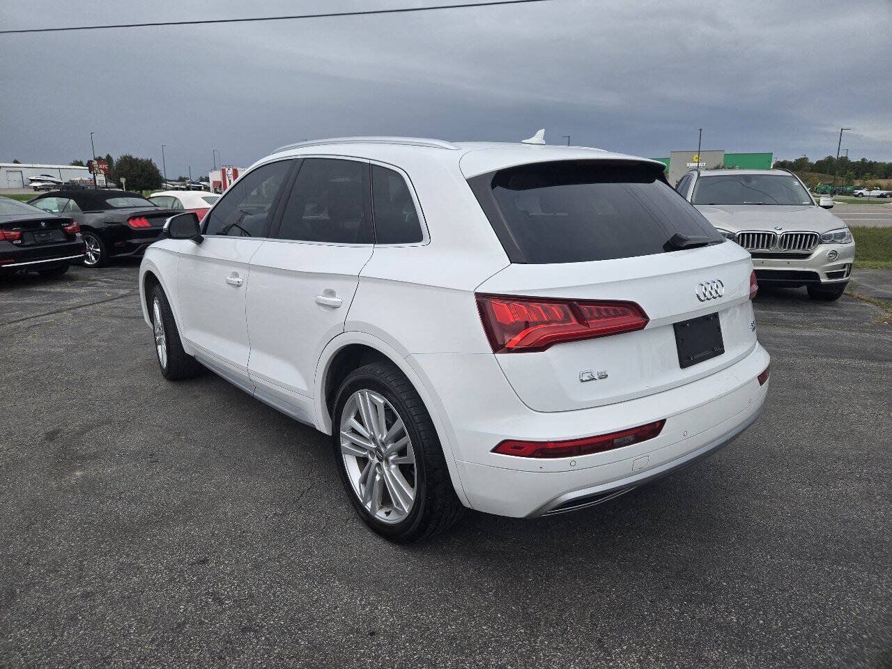 Used 2018 Audi Q5 2.0T Premium Plus w/ Premium Plus Package AWD/4WD image 5