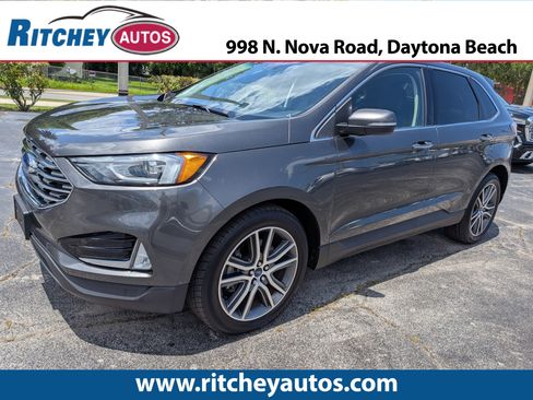 Used 2019 Ford Edge Titanium w/ Cold Weather Package AWD/4WD image 1