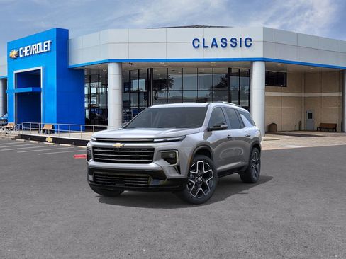 New 2026 Chevrolet Traverse High Country image 8