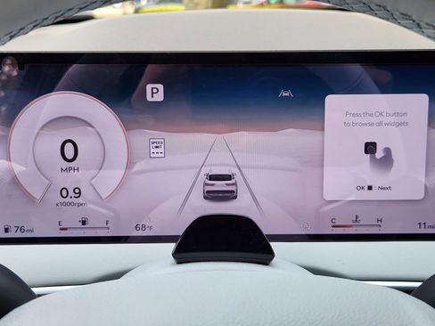 New 2026 Genesis GV70 2.5T Advanced image 10