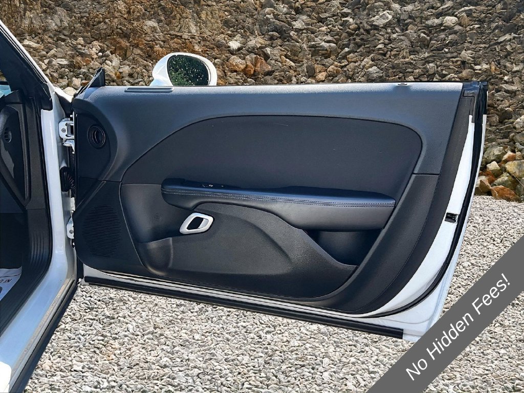 Used 2022 Dodge Challenger GT RWD image 20
