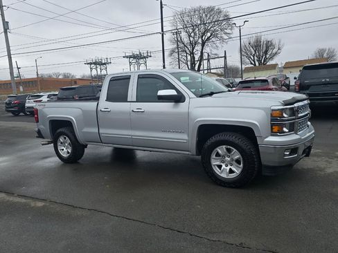 Used 2015 Chevrolet Silverado 1500 LT w/ LT Convenience Package image 6