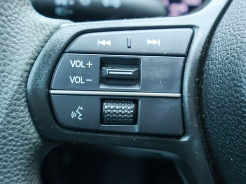 Used 2023 Honda Accord LX image 12