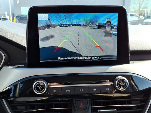 Used 2022 Ford Escape SEL w/ Technology Package image 20