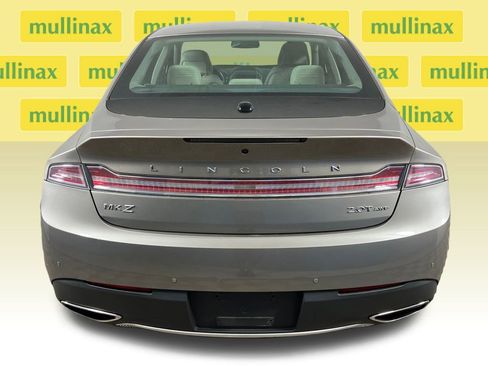 Used 2018 Lincoln MKZ Select w/ Technology Package image 9