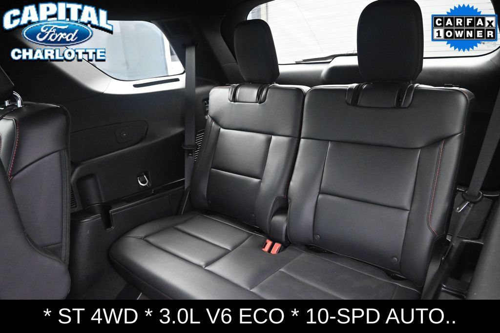 Used 2025 Ford Explorer ST AWD/4WD image 12