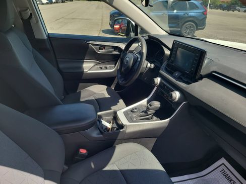 Used 2020 Toyota RAV4 XLE w/ Convenience Package AWD/4WD image 27