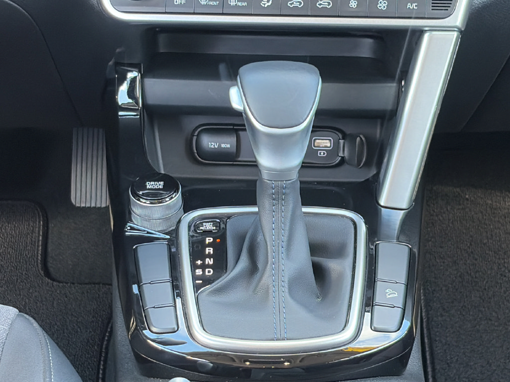 Used 2023 Kia Seltos S w/ Navigation Package FWD image 16