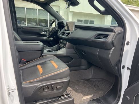 Used 2023 GMC Yukon XL AT4 w/ AT4 Premium Package AWD/4WD image 60
