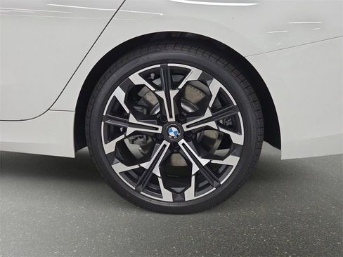 Used 2026 BMW 330i Sedan w/ Convenience Package RWD image 19