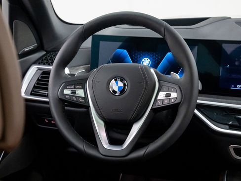 New 2026 BMW X5 xDrive40i w/ Executive Package image 11