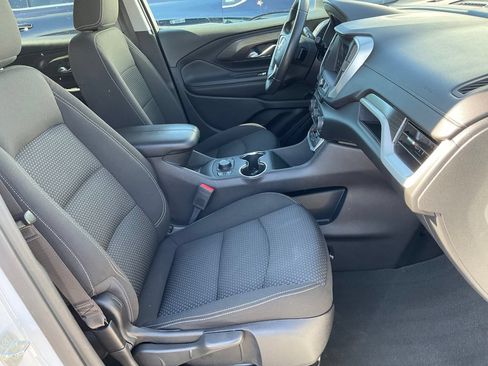 Certified 2023 GMC Terrain SLE w/ Driver Convenience Package AWD/4WD image 18