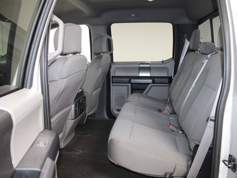 Used 2019 Ford F150 XLT w/ Equipment Group 302A Luxury AWD/4WD image 21