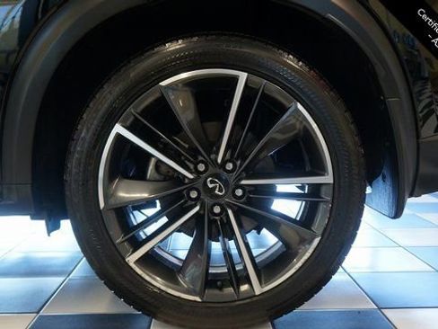 Certified 2023 INFINITI QX55 Essential image 76