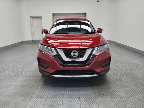 Used 2019 Nissan Rogue SV image 14