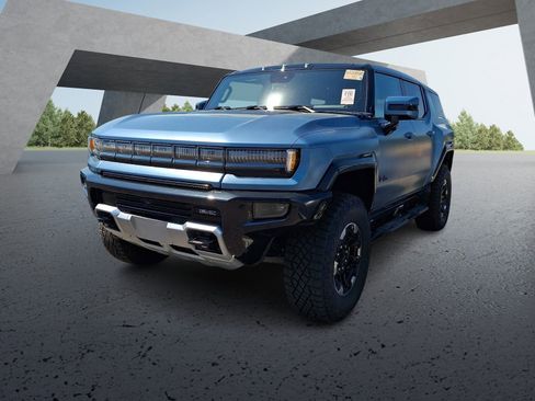 Used 2024 GMC Hummer EV 3X w/ Omega Edition AWD/4WD image 3