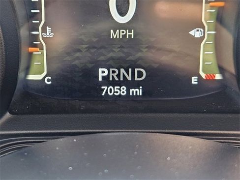 Used 2024 Jeep Wrangler Sport S image 22