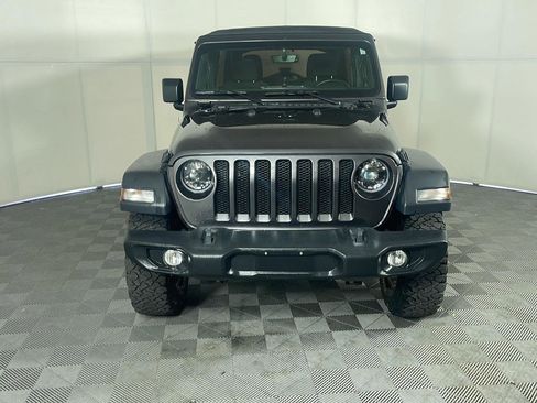 Used 2023 Jeep Wrangler Unlimited Sport AWD/4WD image 3