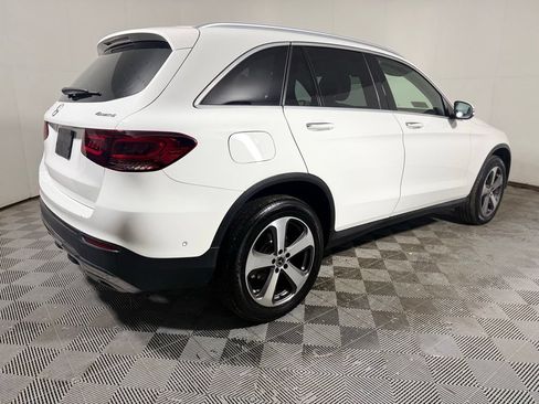Used 2022 Mercedes-Benz GLC 300 4MATIC w/ Premium Package Lite image 7