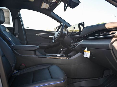 New 2026 Buick Envista Sport Touring w/ Convenience I Package image 11