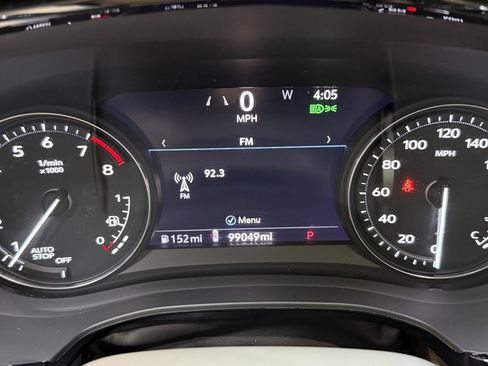 Used 2022 Cadillac XT6 Premium Luxury w/ Technology Package image 18