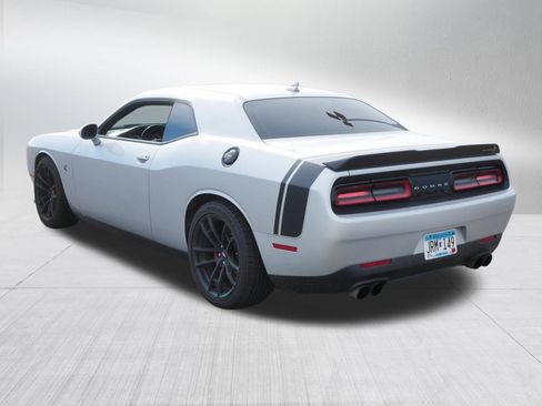 Used 2020 Dodge Challenger R/T Scat Pack w/ Shaker Package image 5