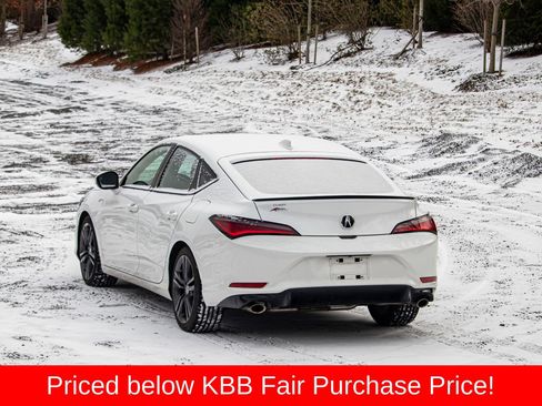 Used 2023 Acura Integra A-Spec image 6