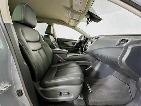 Used 2024 Nissan Murano SV w/ SV Midnight Edition Package image 30
