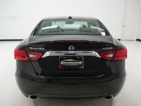 Used 2016 Nissan Maxima Platinum w/ Interior Lighting Package image 5