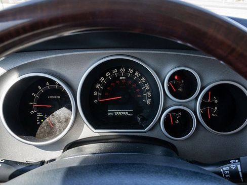 Used 2012 Toyota Sequoia Platinum image 33