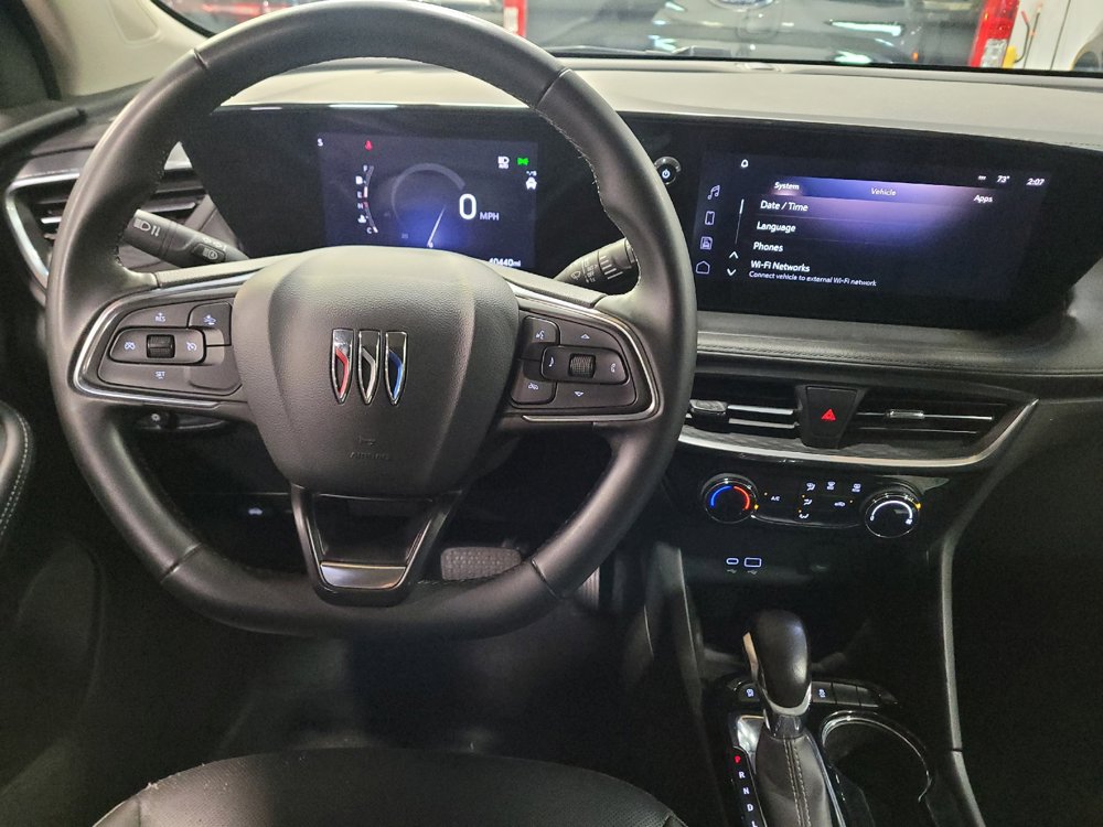 Used 2024 Buick Encore GX Sport Touring FWD image 22