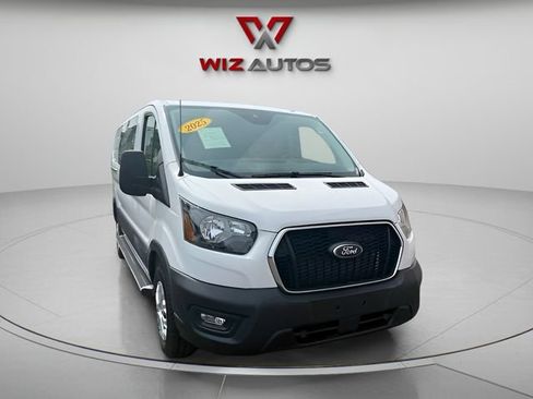 Used 2025 Ford Transit 250 Low Roof w/ Exterior Upgrade Package RWD image 7