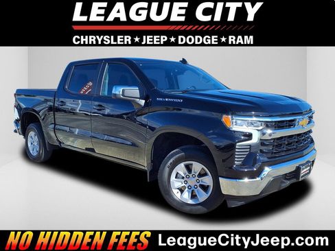 Used 2025 Chevrolet Silverado 1500 LT image 1