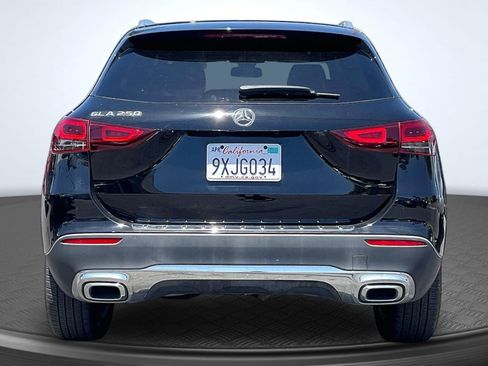 Used 2021 Mercedes-Benz GLA 250 image 4