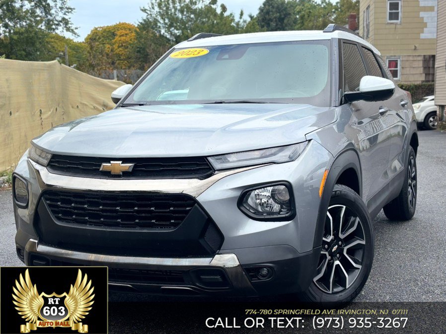 Used 2023 Chevrolet TrailBlazer ACTIV w/ Convenience Package FWD image 1