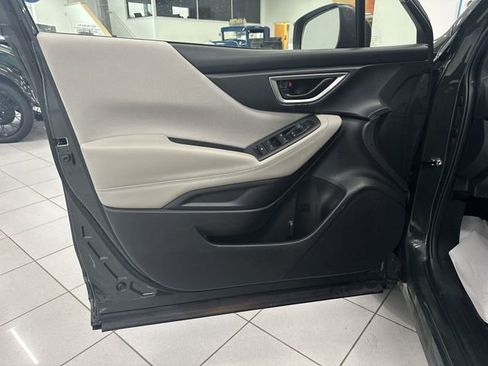 Used 2023 Subaru Forester image 23