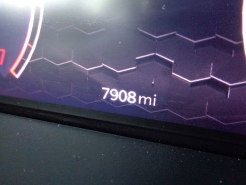 Certified 2024 Jeep Compass Limited w/ High Altitude Package image 13