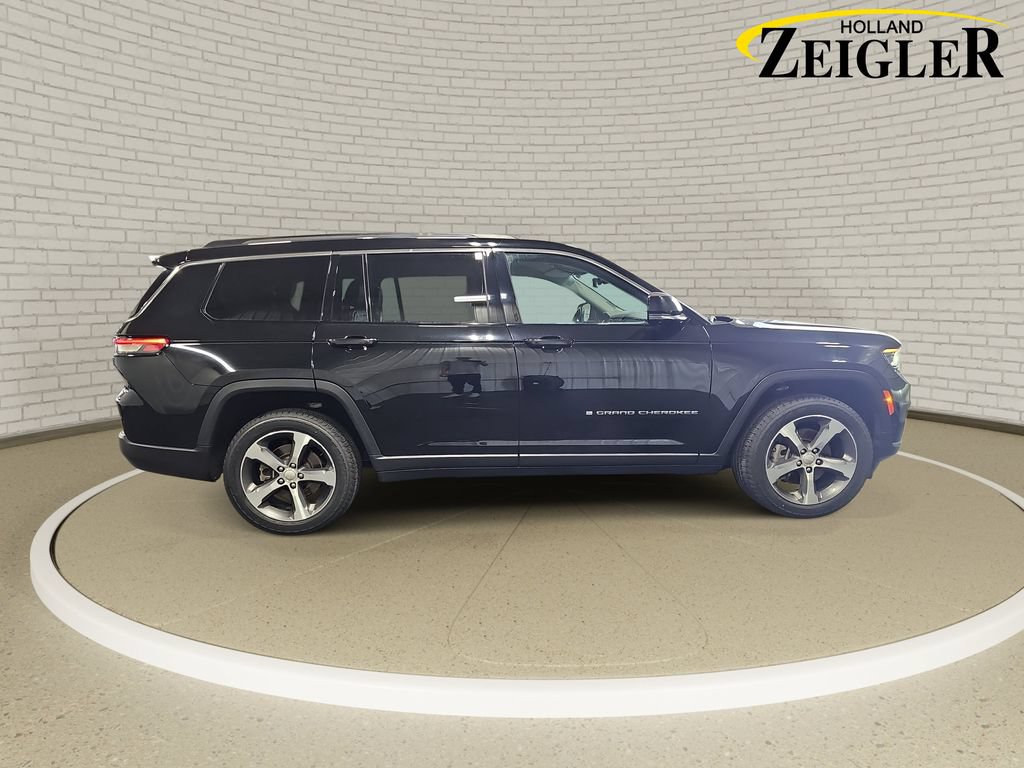 Used 2023 Jeep Grand Cherokee L Limited w/ Luxury Tech Group II AWD/4WD image 4